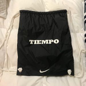 Nike Tiempo Draw strong bag